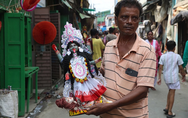 In Images: Kolkata’s Kumartuli sends out Kali idols ahead of the festival
