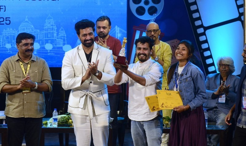 In Images: Mamata Banerjee, Dev, Shantanu Moitra grace KIFF 2025 closing ceremony
