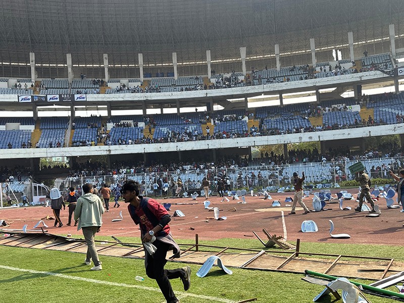 From Cheers to Chaos: Messi’s Kolkata Visit in Pictures