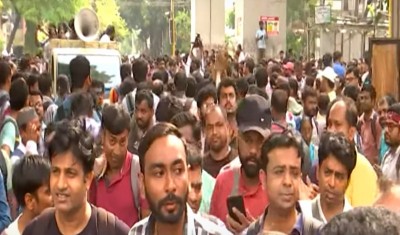 Bengal job losers camp outside SSC office overnight demanding 'tainted' and 'untainted' lists of candidates