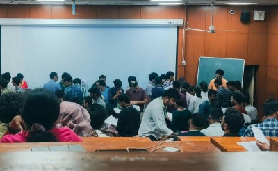 Kerala University Laws (Amendment) Bill bars teachers from speaking against state, allows criticising Centre