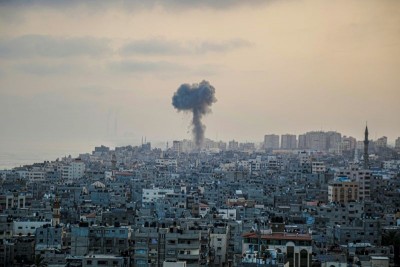 Israel strikes kill 54 in Gaza