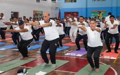 Defence Minister Rajnath Singh Celebrates Yoga Day With Soldiers In J&K