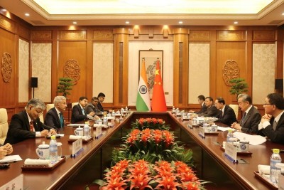 Jaishankar meets Wang Yi, hopes 'ties can develop along a positive trajectory'