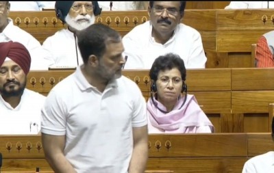 Say Trump you are a liar: Rahul Gandhi dares Modi on India-Pakistan truce claim