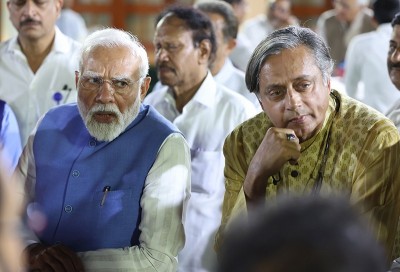 'Don't be touchy, let's close this': Supreme Court on defamation case against Tharoor over 'scorpion' remark about Modi