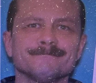 US: 4 killed in Anaconda bar shooting, search for gunman underway