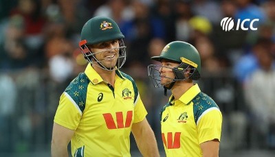 Australia take unbeatable 2-0 lead with 2-wicket win over India in tense Adelaide run-chase