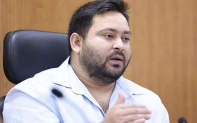Tejashwi Yadav promises pension, insurance for Panchayat representatives if INDIA bloc wins Bihar polls