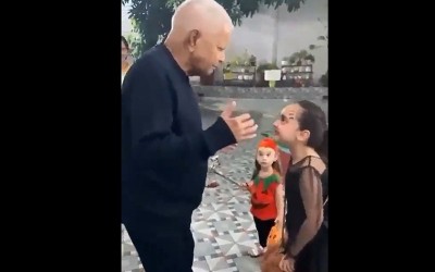 BJP targets Lalu Yadav over Halloween photos, cites his 'meaningless Kumbh' remark ahead of Bihar polls