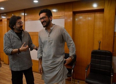 In Images: Prosenjit, Parambrata at 31st KIFF; Nachiketa performs