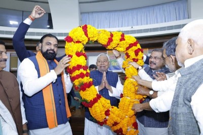 Nitish Kumar makes history: 10th term as Bihar CM — check out India’s longest-serving leaders!