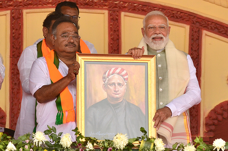 In Images: In Kolkata PM Modi launches blistering attack on TMC at Brigade rally