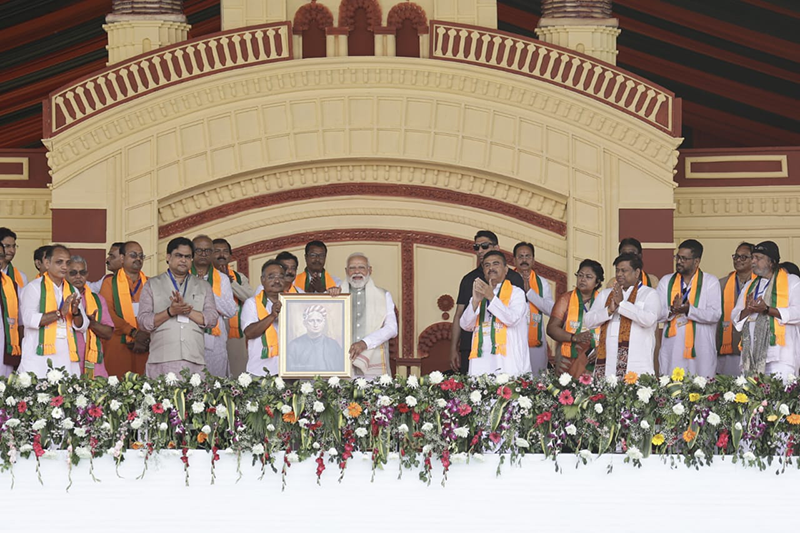 In Images: In Kolkata PM Modi launches blistering attack on TMC at Brigade rally