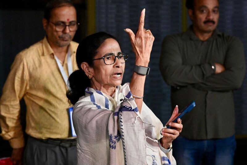 Mamata’s EVM protest ends abruptly after EC clarification, with no evidence supporting tampering claims.