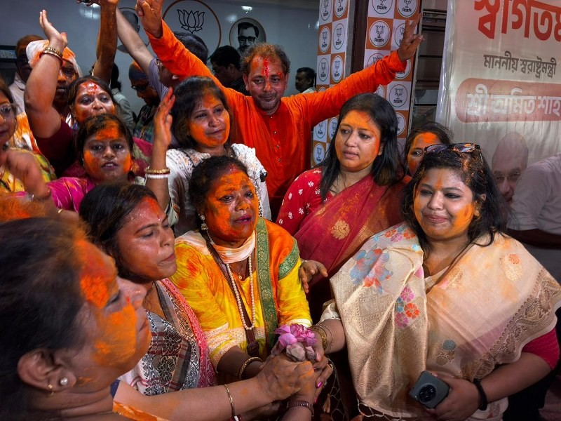 BJP's women activists celebrate as saffron crosses halfway mark in leads