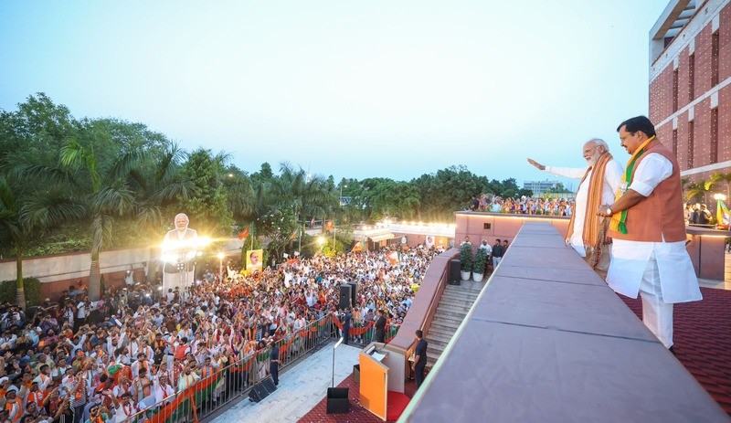 In Images: PM Modi in traditional dhoti look at BJP HQ as party celebrates sweeping electoral victory