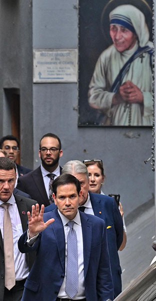 In Images: Marco Rubio visits Mother House in Kolkata