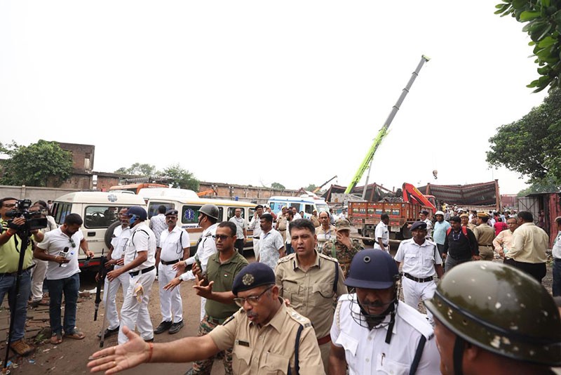 In Images: Warehouse roof collapses in Kolkata's Taratala area