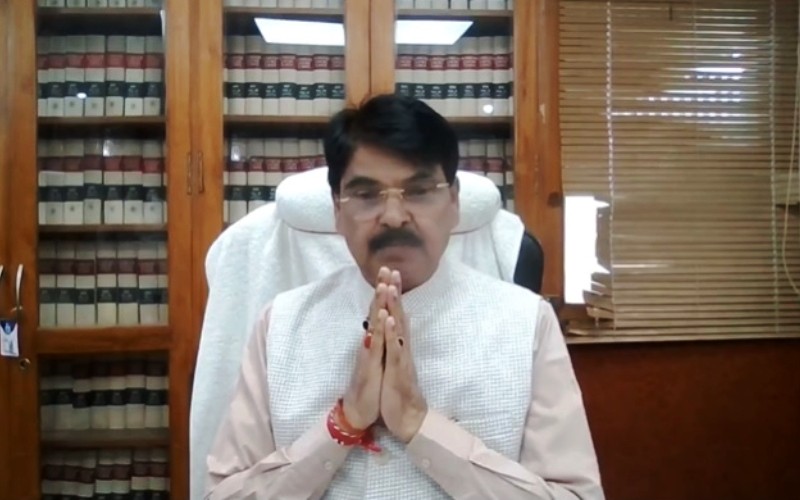 BCI chairman Manan Kumar Mishra apologises to NALSAR students after backlash over enrolment freeze order.
