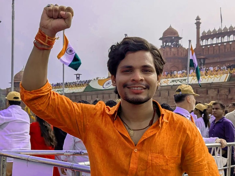 Swatantra Bhardwaj detained in Bulandshahr over Jantar Mantar assault case.