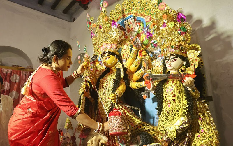Durga Puja of Kolkata's Pathuriaghata Sarkar Bari completes 200 years