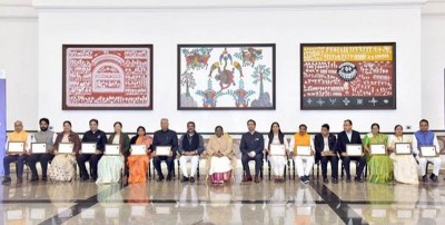 President Murmu unveils ‘Skill the Nation Challenge’ to make India AI-savvy