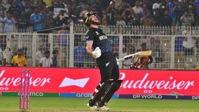 Finn Allen’s 33-ball century dismantles Proteas, fires New Zealand into T20 World Cup final