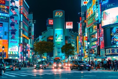 Massive 7.5 earthquake rocks Japan — Tsunami warning issued as panic spreads