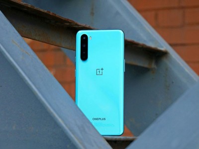 OnePlus halts OxygenOS 16 update after users report serious boot problems