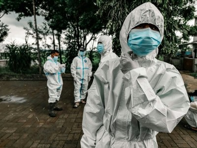 DRC's Ebola crisis worsens: 900 suspected cases trigger WHO alert