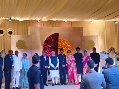 PM Modi, Amit Shah, Rahul Gandhi among dignitaries at Supriya Sule's daughter's wedding reception