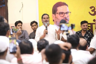 'Send me CVs': Prashant Kishor seeks 3 months, promises jobs, education, food grain for Bankipur