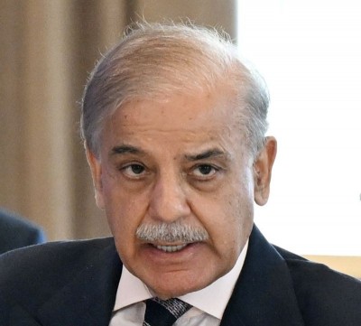 Shehbaz Sharif faces Hafiz Saeed question at UN, refuses to respond