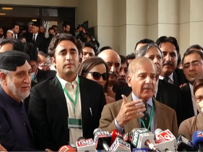 Pakistan: PTI's Shah Mahmood Qureshi, PML-N's Shehbaz Sharif file nomination papers for PM polls