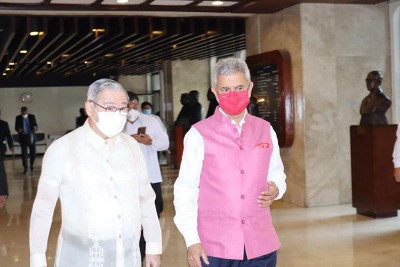 S Jaishankar visits Philippines, meets Teodoro L. Locsin Jr