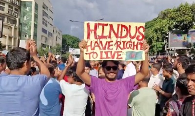 Hundreds protest in Dhaka over violence against Hindus in Bangladesh