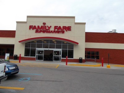 Homeless woman in US lived inside grocery store sign board for a year