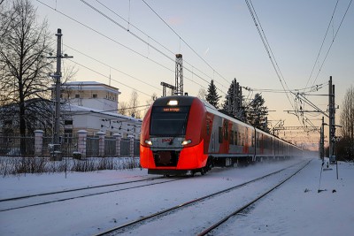 Russia: Passenger train derails in Volgograd, 100 injured