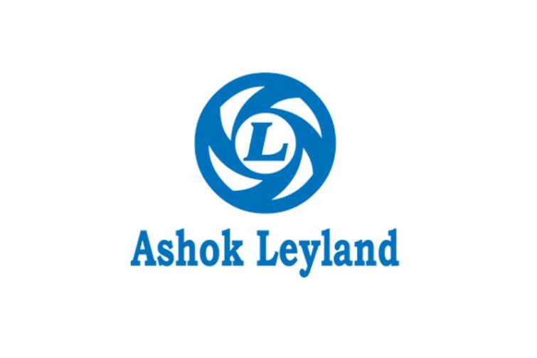 Ashok Leyland partners with Axis Bank