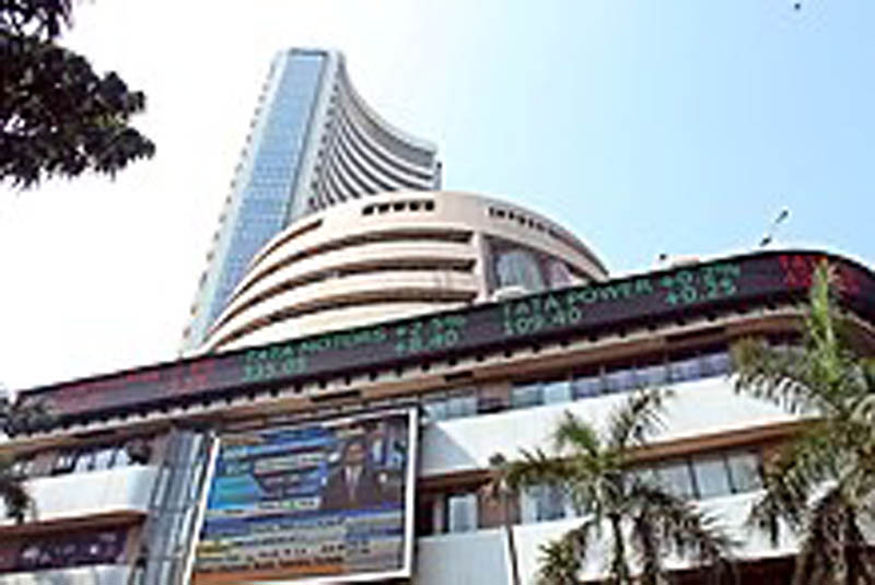 Reliance Industries rallied by 3.13 pc on Sensex