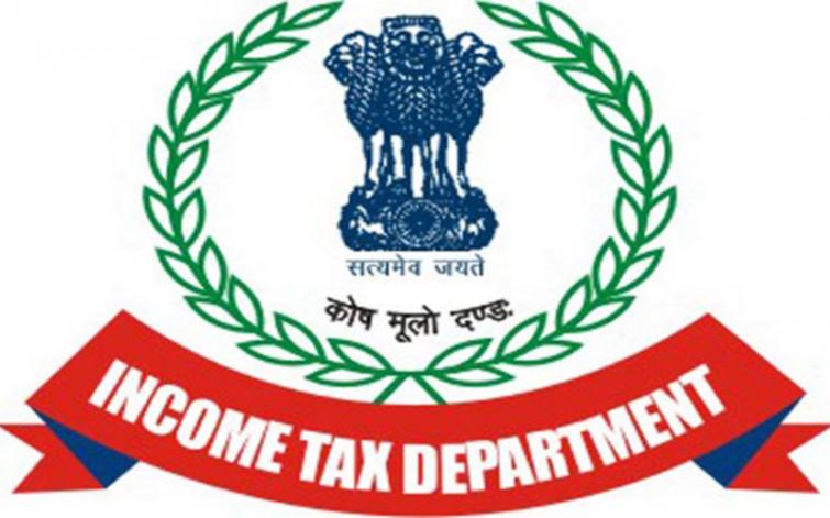 I-T Dept recovers Rs 24 cr in Gujarat