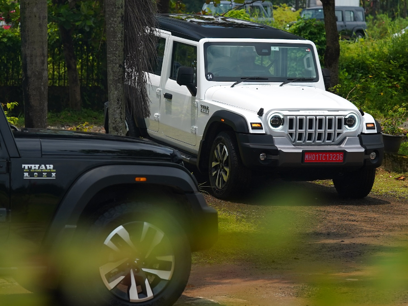 Over 1.7 lakh units of Mahindra Thar Roxx booked in just 60 mins