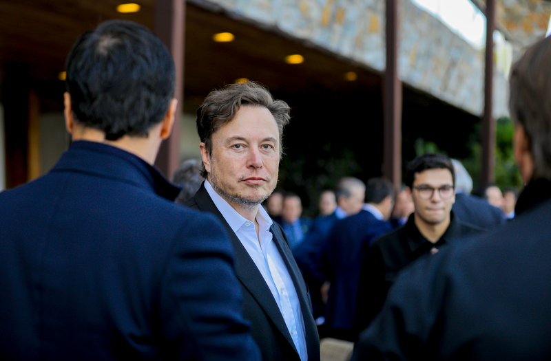Tesla investor sues Elon Musk for alleged $7.5 billion insider trading