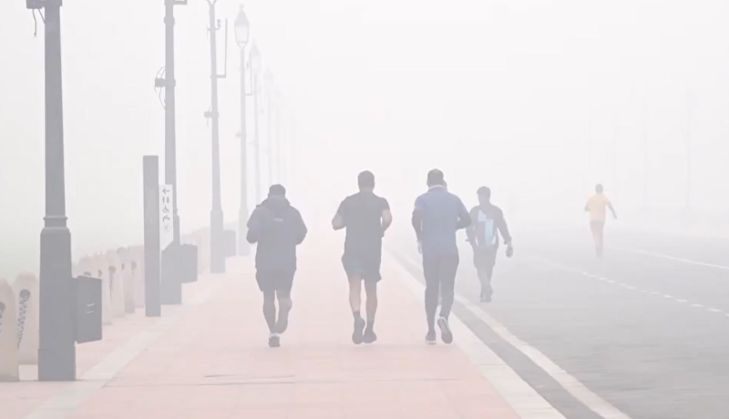 Residents of Delhi jogging braving the air pollution. Photo courtesy: Screenshot grab from X video