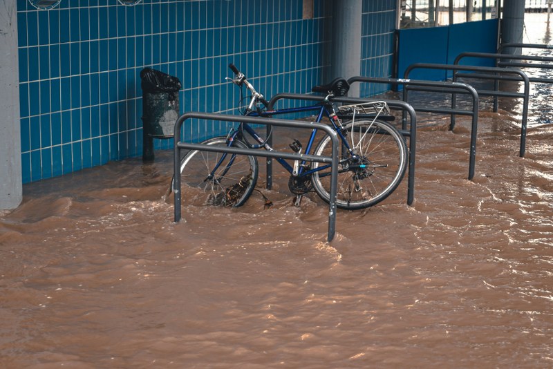 Nepal: Flood and landslides leave over 130 people dead, several remain missing