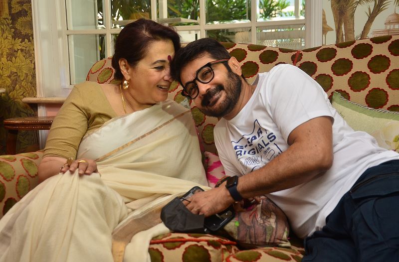 Moon Moon Sen with Prosenjit Chatterjee