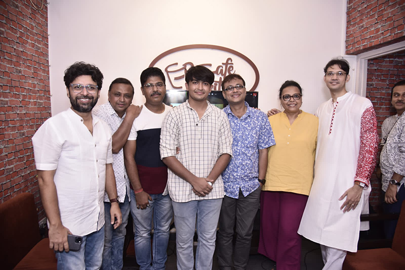 Lopamudra Mitra, Joy Sarkar launch newcomer Arin Sengupta’s first music video 'Walk Through the Door'
