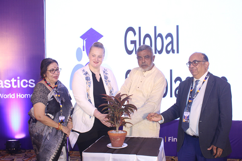 Organizations like Global Scholastics are a great option for students who want to pursue education in the US: American Center Kolkata Director