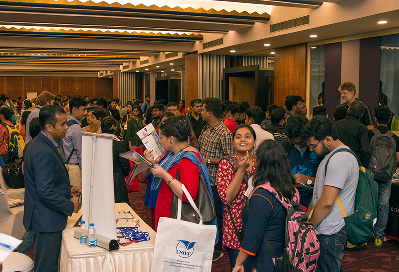 An aspiring Indian college student enquires about courses at an education fair in Kolkata organised by USIEF-EducationUSA University Fair. Photo courtesy: American Center, Kolkata